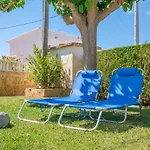 El Refugi Villa *