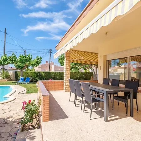 El Refugi Villa